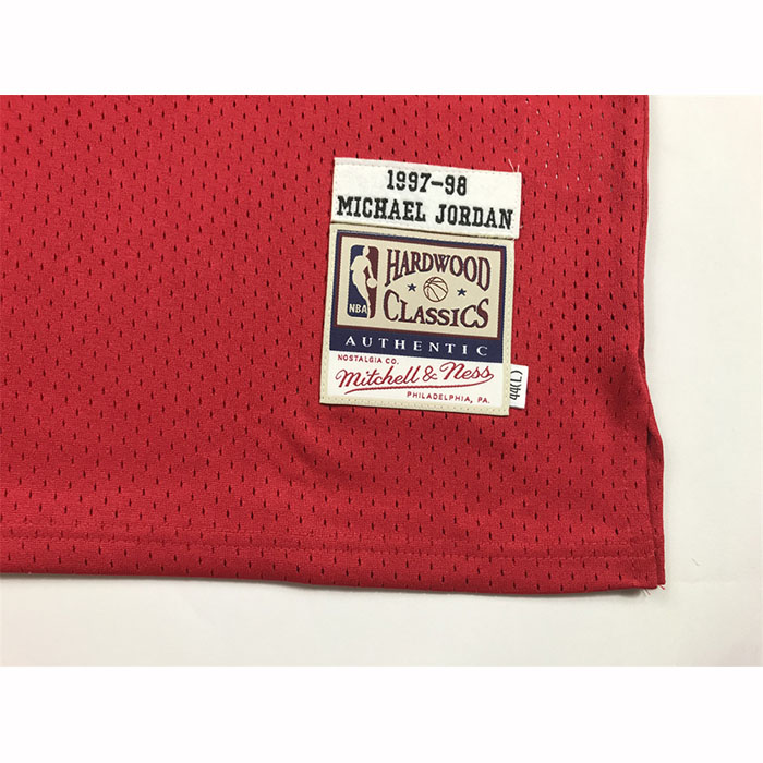 Camiseta Chicago Bulls Michael Jordan NO 23 Autentico 1997-98 Rojo
